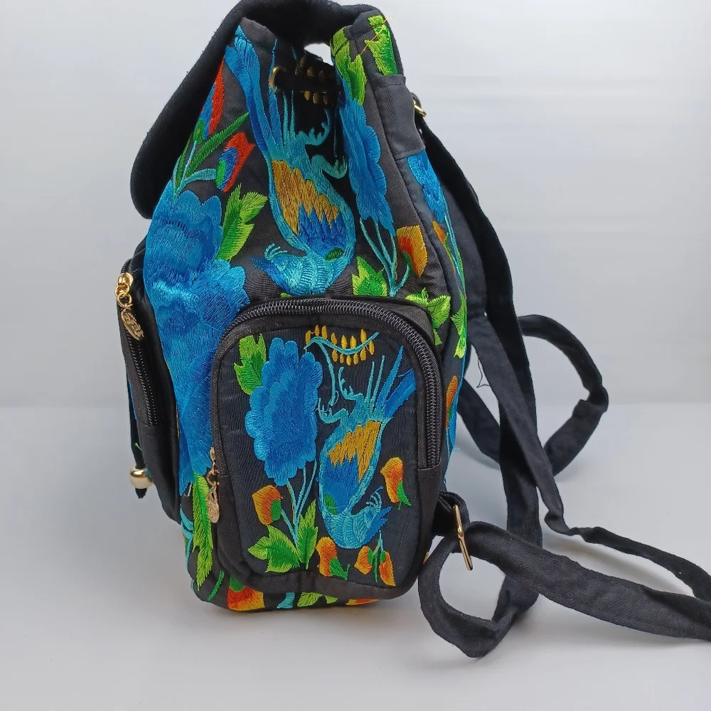 Embroidered floral multicolor backpack 100%‎ mexican art new
